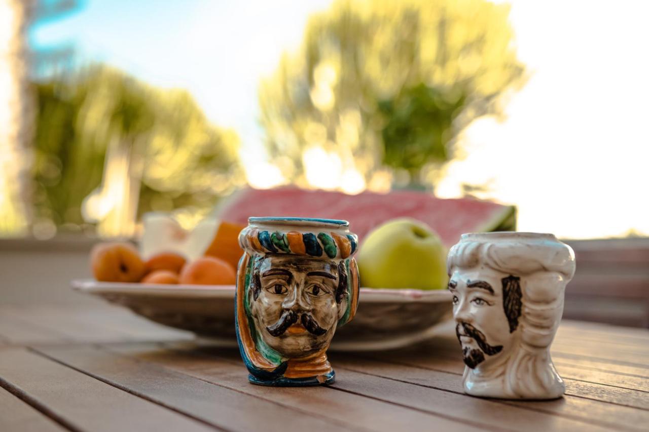 Bed and Breakfast Casa Vespucci Ізола-делле-Фемміне Екстер'єр фото